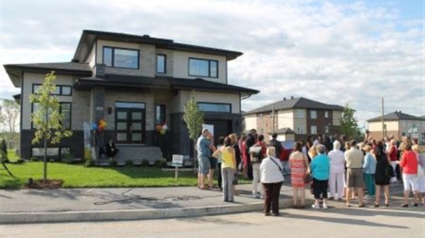 Un homme de Québec remporte la Maison Enfant Soleil